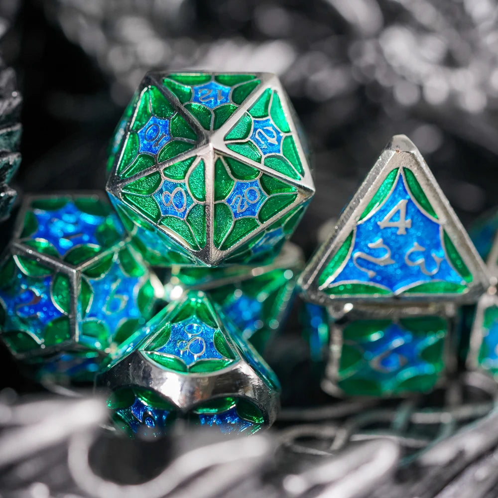 Cusdie Shiny Metal Dice DND 7Pcs