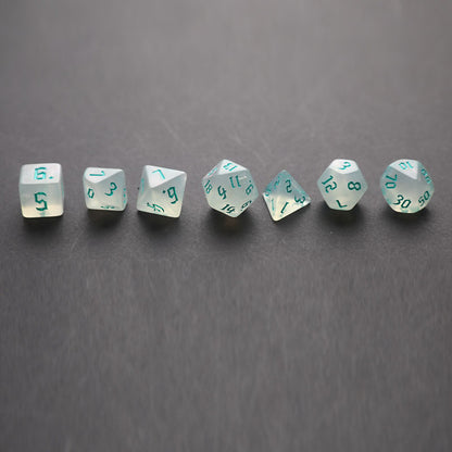 7pcs/set Polyhedral 7-Die Carved Pattern Dice Set